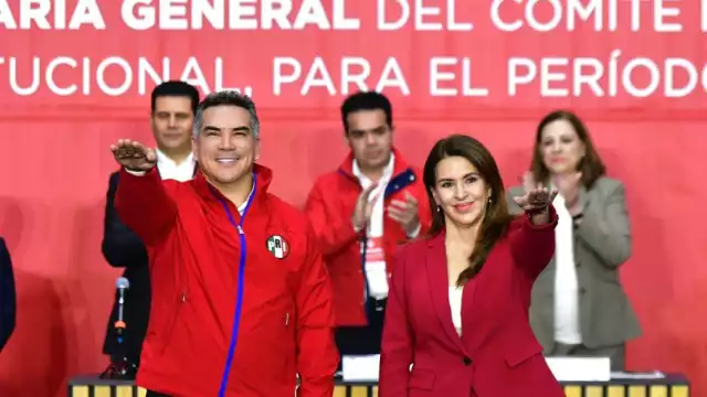 Alejandro Moreno Cárdenas fue elegido para mantenerse en la dirigencia nacional del PRI