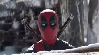 Policías impiden entrada al cine a personas disfrazadas de Deadpool y Wolverine: VIDEO