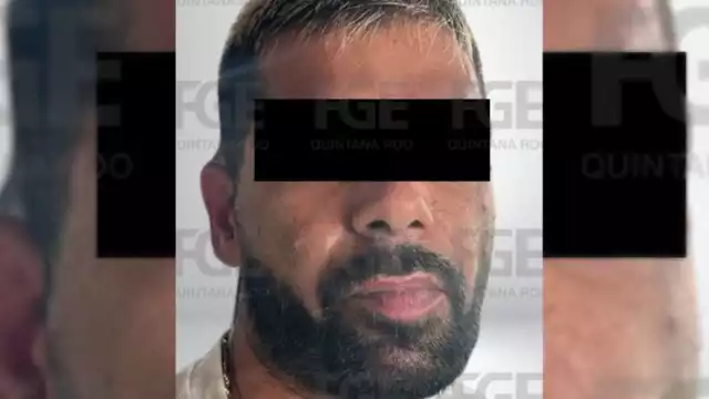 Hombre arrestado en Cancún por arrojar al perrito de un octavo piso