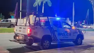 Con cuchillo en mano, franelero roba a negocios en Campeche