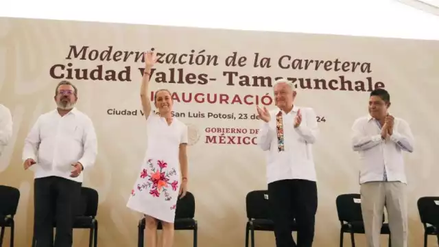 Claudia Sheinbaum junto a Andrés Manuel López Obrador en Ciudad Valles