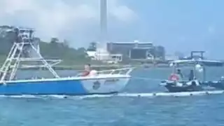 Embarcación termina varada cerca del muelle en Cozumel