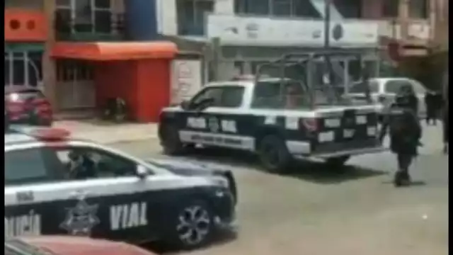 Atacan casa de campaña de Juan Carlos García Márquez, candidato a la presidencia municipal de Santa Lucía del Camino, Oaxaca