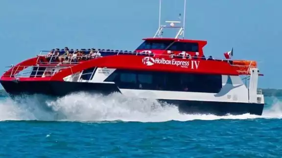 Barcos de Holbox Express en Quintana Roo Barcos de Holbox Express en Quintana Roo