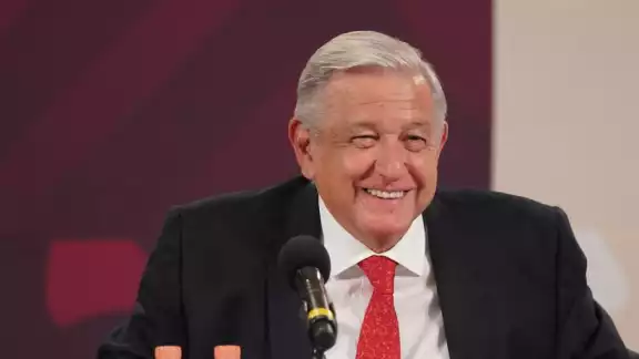 AMLO es fiel amante de la música AMLO es fiel amante de la música