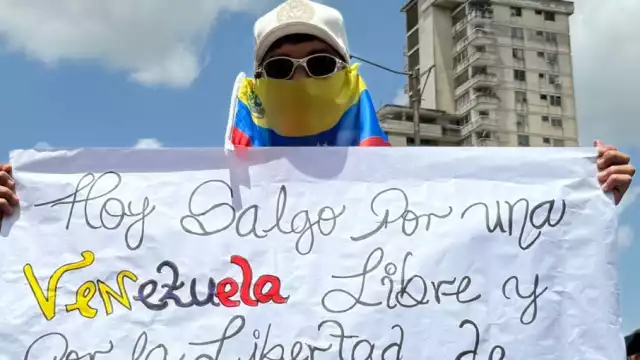 Líderes antichavistas llamaron a la policía y  Ejército de Venezuela a no ser complices del Golpe de Estado de Nicolás Maduro