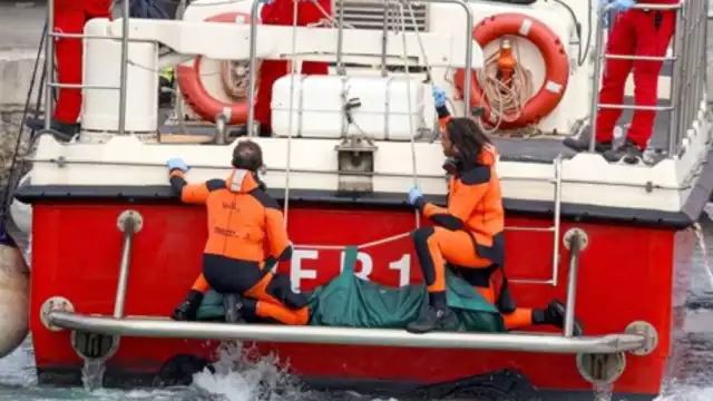 Los equipos de rescate continúan en la búsqueda de 4 personas que se encontraban a bordo del yate "Bayesian" hundido en costas de Sicilia