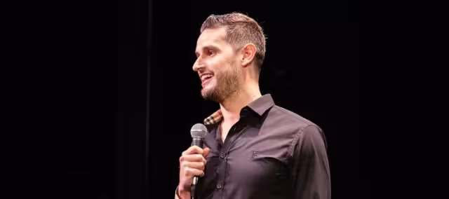 Adrián Marcelo salió de La Casa de los Famosos por la madrugada del miércoles 4 de septiembre