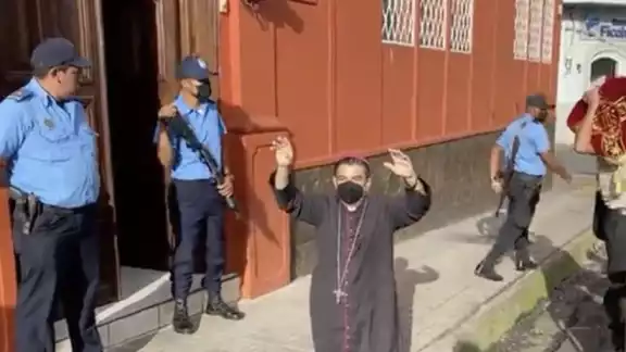 En las últimas 48 horas al menos 11 sacerdotes fueron secuestrados por la dictadura de Daniel Ortega en Nicaragua En las últimas 48 horas al menos 11 sacerdotes fueron secuestrados por la dictadura de Daniel Ortega en Nicaragua