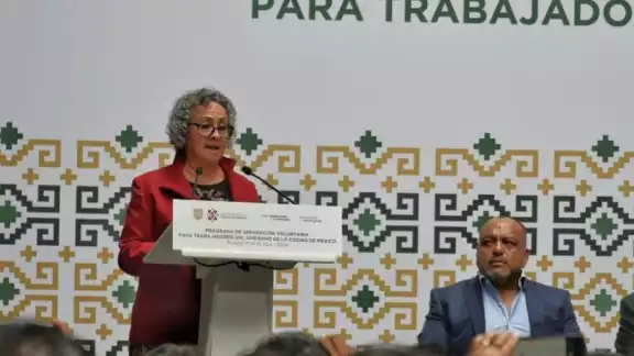 Bertha Gómez durante su gestión como Secretaria de Finanzas en CDMX