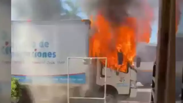 Rubén Rocha Moya aseguró que 2 vehículos terminaron incendiados en Sinaloa