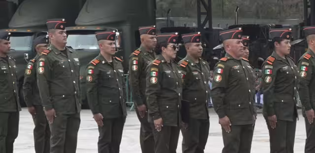 Integrantes de la Secretaría de la Defensa Nacional (Sedena)