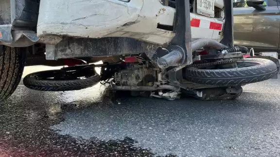 Así terminaron ambas unidades en Cancún