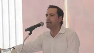 Mauricio Vila  inicia campaña al Senado tras pedir licencia como Gobernador de Yucatán