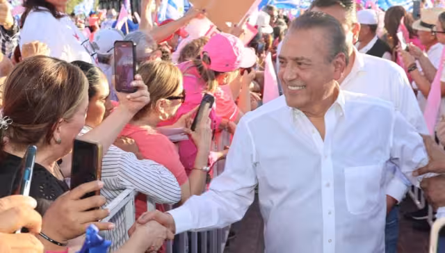 Manlio Fabio Beltrones no fue considerado por el PRI para el Senado