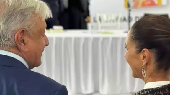 AMLO y Claudia Sheinbaum en la presentación AMLO y Claudia Sheinbaum en la presentación
