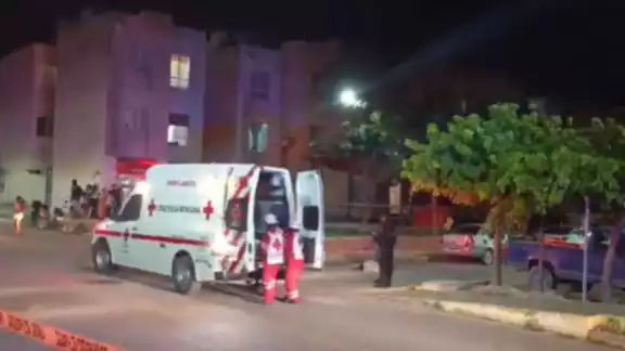Asesinan a hombre en ataque armado en Cancún