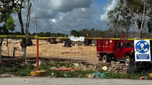 Así luce actualmente el terreno de la obra en Solidaridad Así luce actualmente el terreno de la obra en Solidaridad
