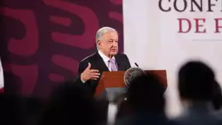 AMLO llama a la clase media a la reflexión y el amor al prójimo tras victoria de Morena