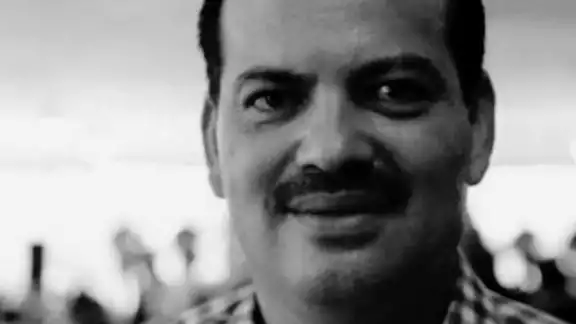 El empresario tequilero Carlos Newton Frausto fue asesinado dentro de una plaza comercial en Guadalajara