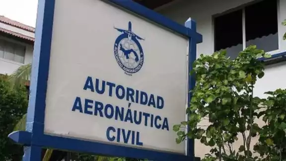 Panamá suspenderá vuelos comerciales hacia Venezuela a partir de las 20:00 horas de este 31 de julio