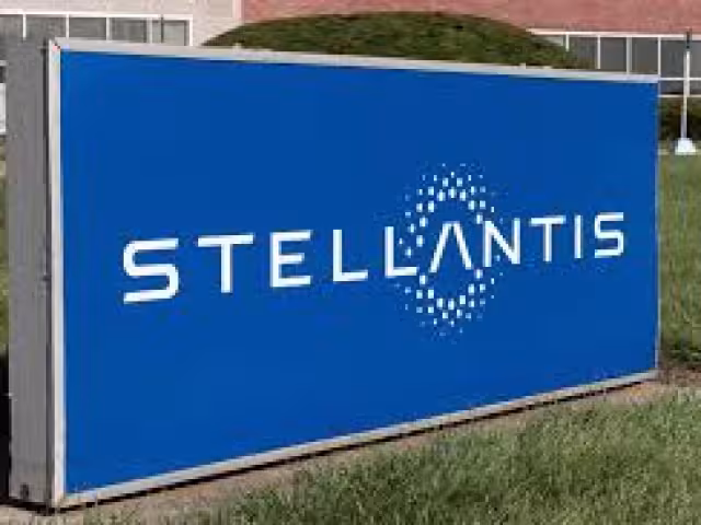 En marzo pasado, Stellantis comercializó seis mil 915 unidades en territorio naciona