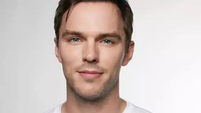 Nicholas Hoult es un talento que tuvo sus inicios en la televisión