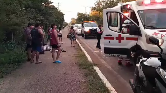 Ambos lesionados fueron trasladado al hospital integral IMSS Bienestar de Calkiní