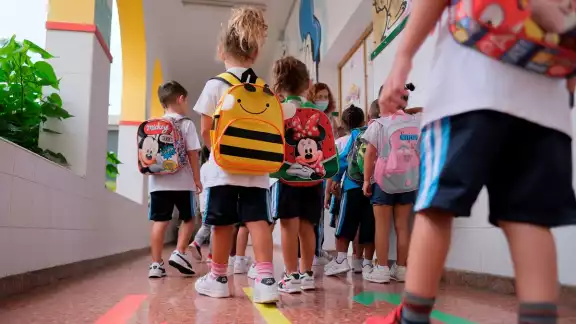 De acuerdo al IFIDEH es necesario buscar mejorar el bienestar emocional de los niños, ofreciendo herramientas que los ayuden a manejar el estrés y las emociones