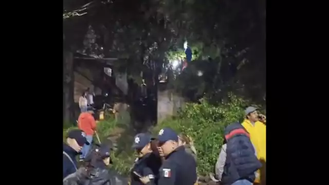 Seis muertos y tres heridos deja deslave de cerro en Naucalpan