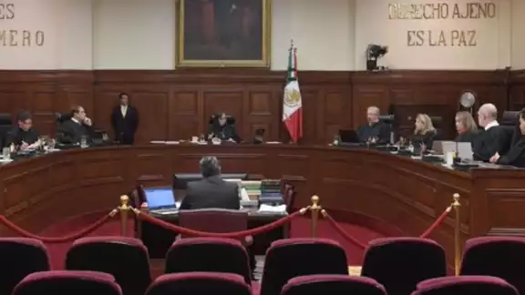 De manera unánime, los ministros de la SCJN acordaron en sesión privada levantar el paro de actividades De manera unánime, los ministros de la SCJN acordaron en sesión privada levantar el paro de actividades