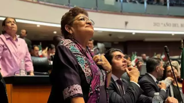 El presidente de la Mesa Directiva convocó a sesión de la Cámara de Senadores mañana a las 14:00 horas