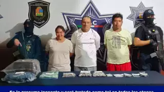 Detienen a tres presuntos narcomenudistas cerca de playa Tortugas en Cancún