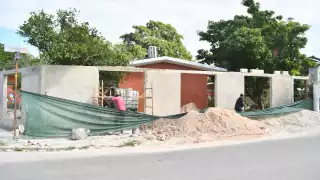  Lluvias en Campeche retrasan obras en escuelas   
