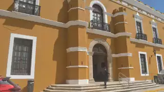  Ayuntamiento de Campeche enfrentaría embargos y cárcel por no pagarle a viudas   