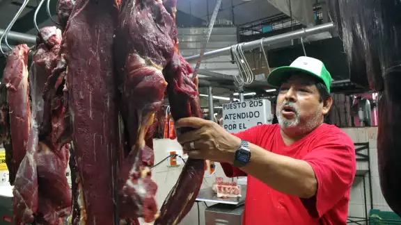 Los comerciantes afirman que el costo se mantiene en la central de abasto.