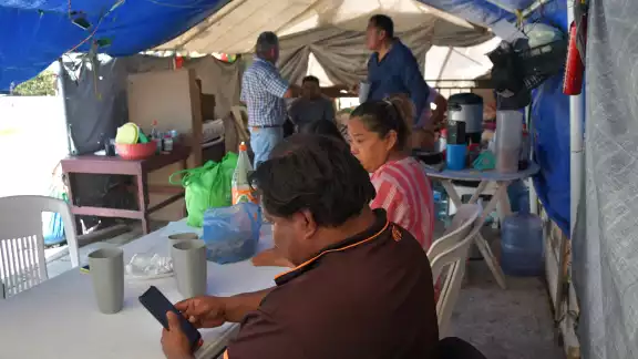 Aún desconocen si les respetaron su salario, será hasta esta quincena que sabrán si es el mismo Aún desconocen si les respetaron su salario, será hasta esta quincena que sabrán si es el mismo