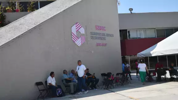 Consideró que a través del paro, se logró que las autoridades se dieran cuenta de la unidad entre trabajadores y sobre todo quedaron en evidencia los pseudo líderes. Consideró que a través del paro, se logró que las autoridades se dieran cuenta de la unidad entre trabajadores y sobre todo quedaron en evidencia los pseudo líderes.