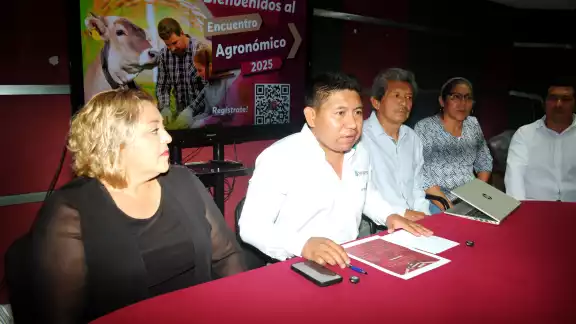 En conferencia de prensa convocaron a participar en el “Encuentro Agronómico 2025” el 22 de febrero