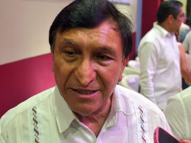 El Gobierno estatal debe poner más atención en todo lo que ocurra en las instituciones y dependencias de Campeche, opinó el legislador.