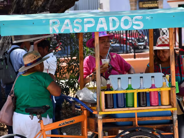 Todos los puestos de aguas frescas y comida serán supervisados