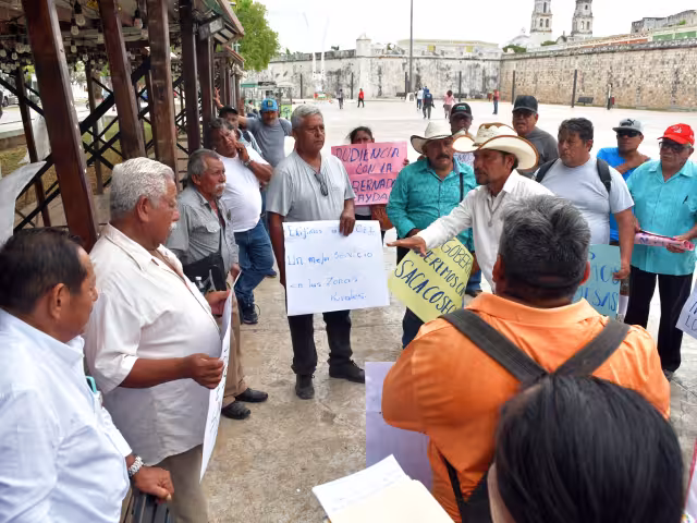 Los productores siguen en espera de que las autoridades los convoquen a una reunión