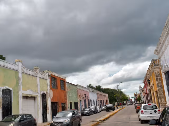 Este fin de semana se prevén cielos nublados y medio nublados, además de lluvias de moderadas a intensas en el Estado