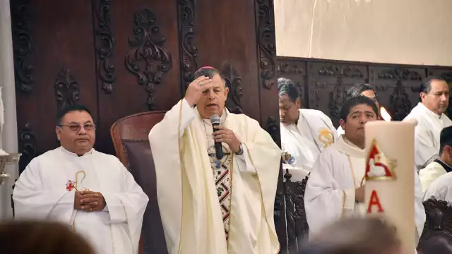 Más de 10 iglesias contarán con nuevos sacerdotes: Obispo