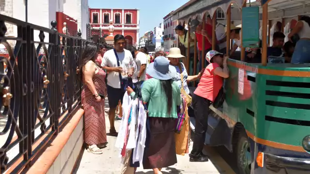 La mayor cantidad de turistas que llegan a la Entidad es por vía carretera, seguido de los viajeros que arriban por Tren Maya, entre otros.