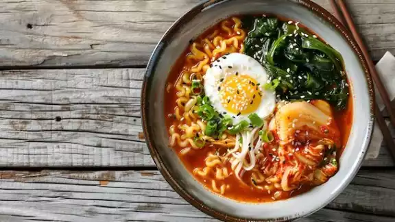 Aquí te enseñamos cómo preparar un ramen al estilo surcoreano. Aquí te enseñamos cómo preparar un ramen al estilo surcoreano.