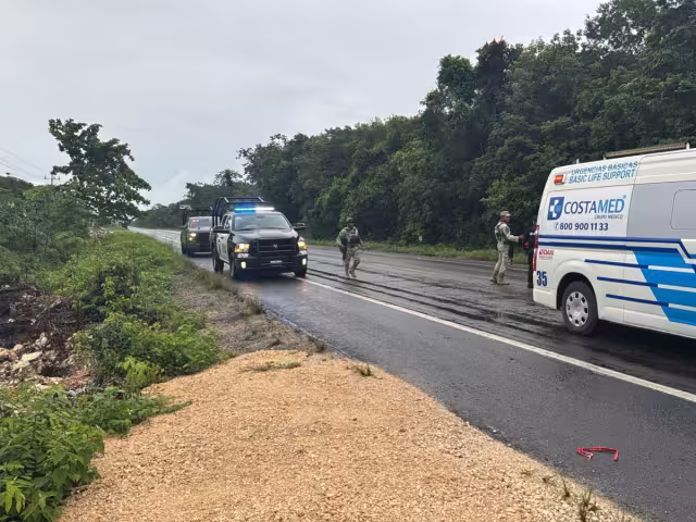 Fue un conductor quien transitaba la zona que se percató del cuerpo de la joven