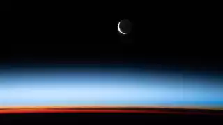 Astronautas de la EEI celebran 16 veces el Año Nuevo