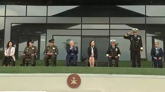 AMLO y Sheinbaum en el Colegio Militar AMLO y Sheinbaum en el Colegio Militar
