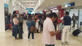 Los vuelos despegaron con retrasos en el aeropuerto de Mérida